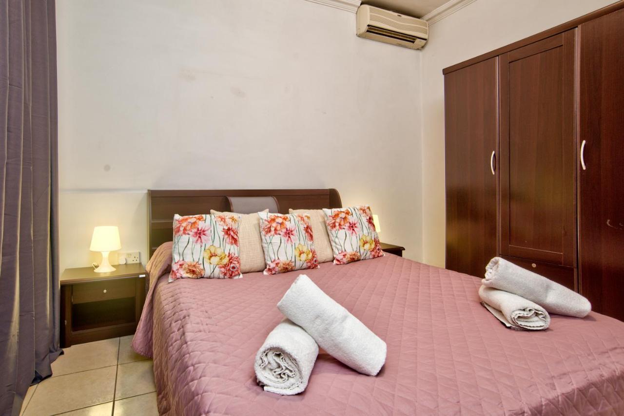 Morina Court - St Julians Seaside Bliss Apartments And Penthouse By Shortletsmalta Saint Julian's Luaran gambar