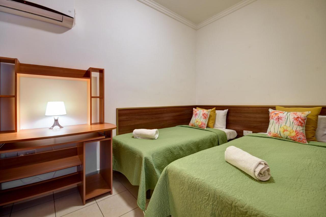Morina Court - St Julians Seaside Bliss Apartments And Penthouse By Shortletsmalta Saint Julian's Luaran gambar